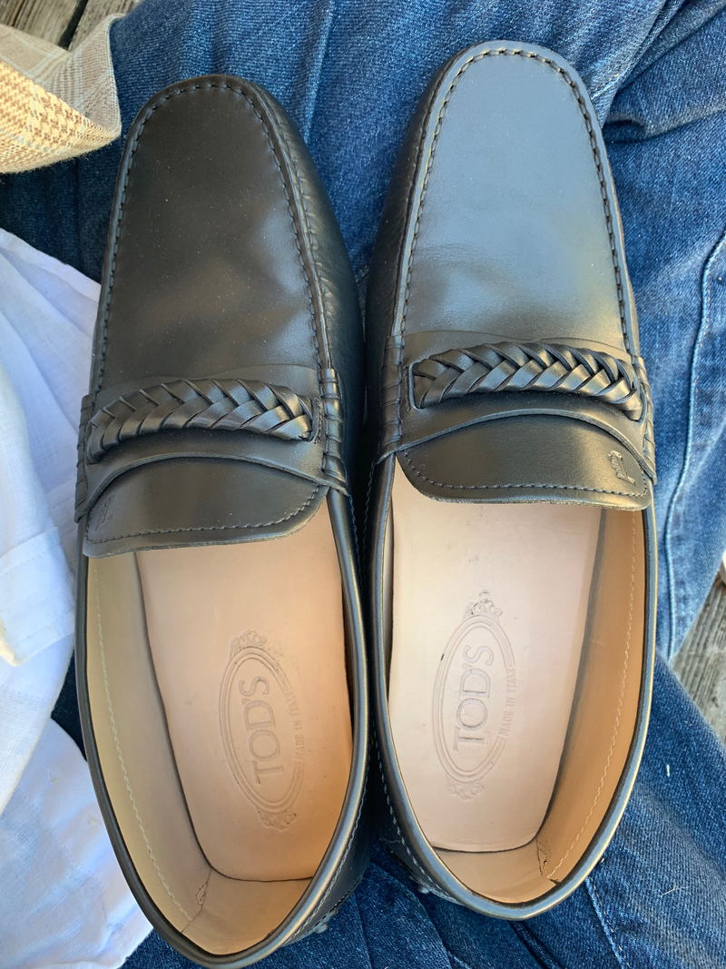 Illustration for article titled Life tip: don’t walk in mud in expensive Italian driving shoes. Especially brand new ones.